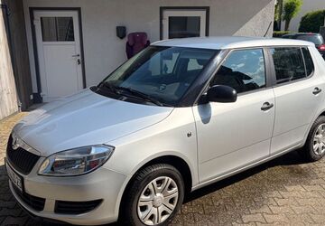 Skoda Fabia 33.000 km 7.500 &euro; Leverkusen 51375