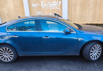 Opel Insignia 93.200 km 7.700 &euro; Köln 51061