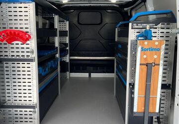 Ford Transit Custom 110.584 km 18.900 &euro; Köln-Riehl 50735