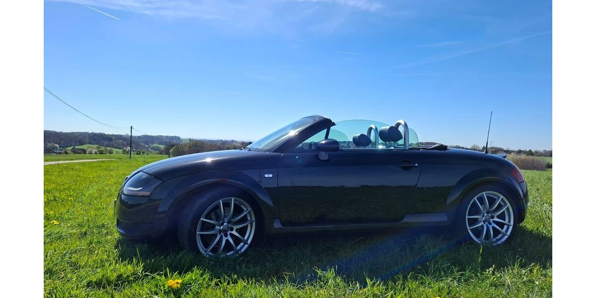 Audi TT 89.500 km 11.900 &euro; Bergisch Gladbach 51467