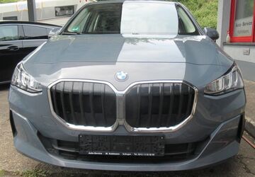 BMW 218 166.000 km 15.450 &euro; Solingen 42697