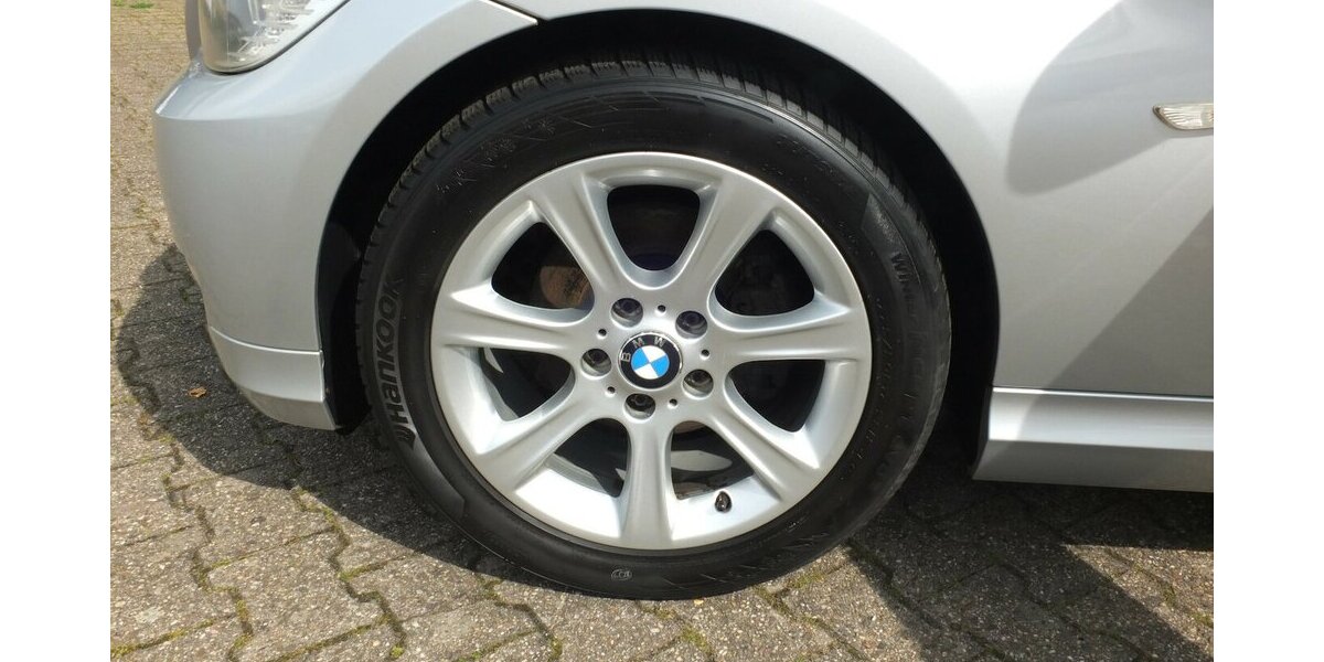 BMW 318i WM2026: NAVI PDC GARANTIE 17 ZOLL LMF 134.241 km 6.998 &euro; Köln 50858