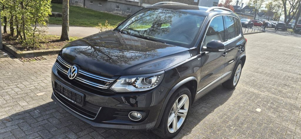 VW Tiguan 133.200 km 8.900 &euro; Köln 51063