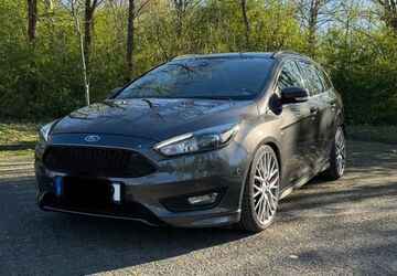 Ford Focus 90.500 km 14.850 &euro; Köln 51061