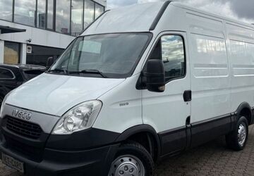IVECO Andere 469.000 km 6.950 &euro; Hilden 40721