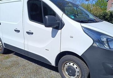 Opel Vivaro 142.782 km 7.990 &euro; Leverkusen 51381