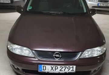 Opel Vectra 196.144 km 1.200 &euro; Düsseldorf 40470
