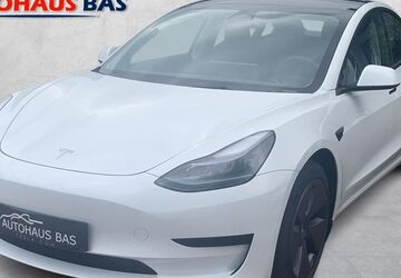 Tesla Model 3 123.468 km 22.950 &euro; Kaarst 41564