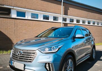 Hyundai Grand Santa Fe 121.700 km 21.750 &euro; Velbert 42549