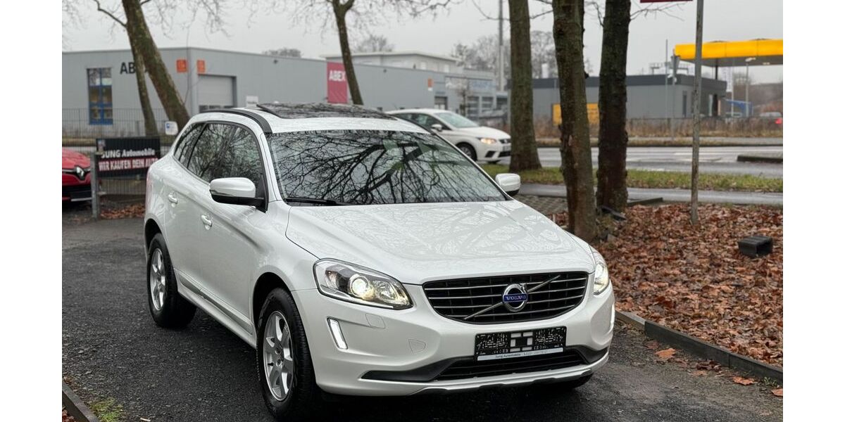 Volvo XC60 73.500 km 15.999 &euro; Köln 51107