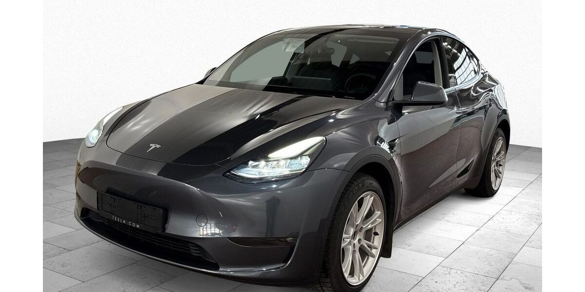 Tesla Model Y 66.000 km 44.950 &euro; Neuss 41460