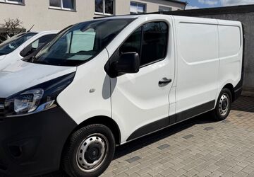 Opel Vivaro 104.924 km 10.500 &euro; Hilden 40721