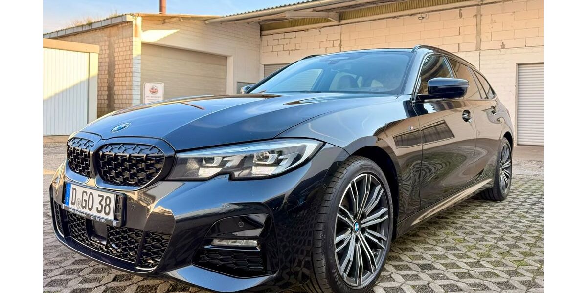 BMW 320 93.900 km 25.490 &euro; Kaarst 41564