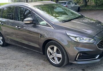 Ford S-Max 200.460 km 12.900 &euro; Odenthal-Neschen 51519