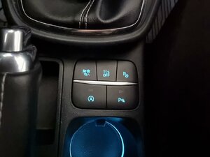 Ford Puma Titanium Parkass. Winterräder AHK uvm 29.044 km 15.940 &euro; HAAN 42781