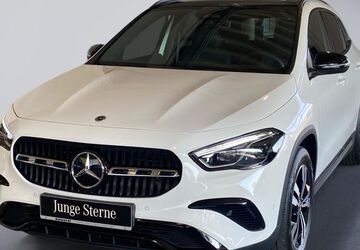 Mercedes-Benz GLA 220 24.845 km 44.790 &euro; Neuss 41464