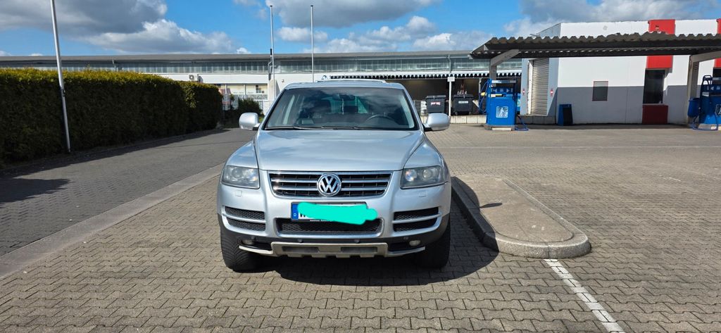 VW Touareg 295.000 km 7.900 &euro; Wuppertal 42329