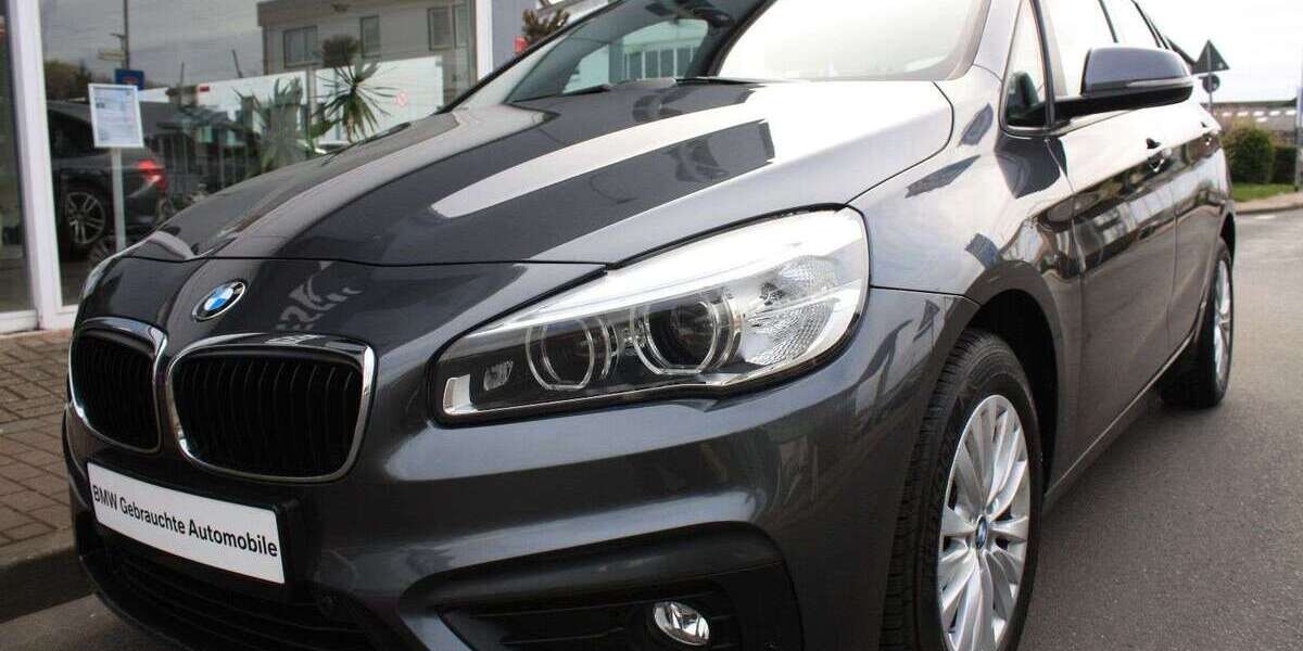 BMW 216 150.000 km 7.999 &euro; Kaarst 41564