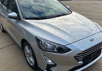 Ford Focus 74.767 km 13.490 &euro; Köln 50829