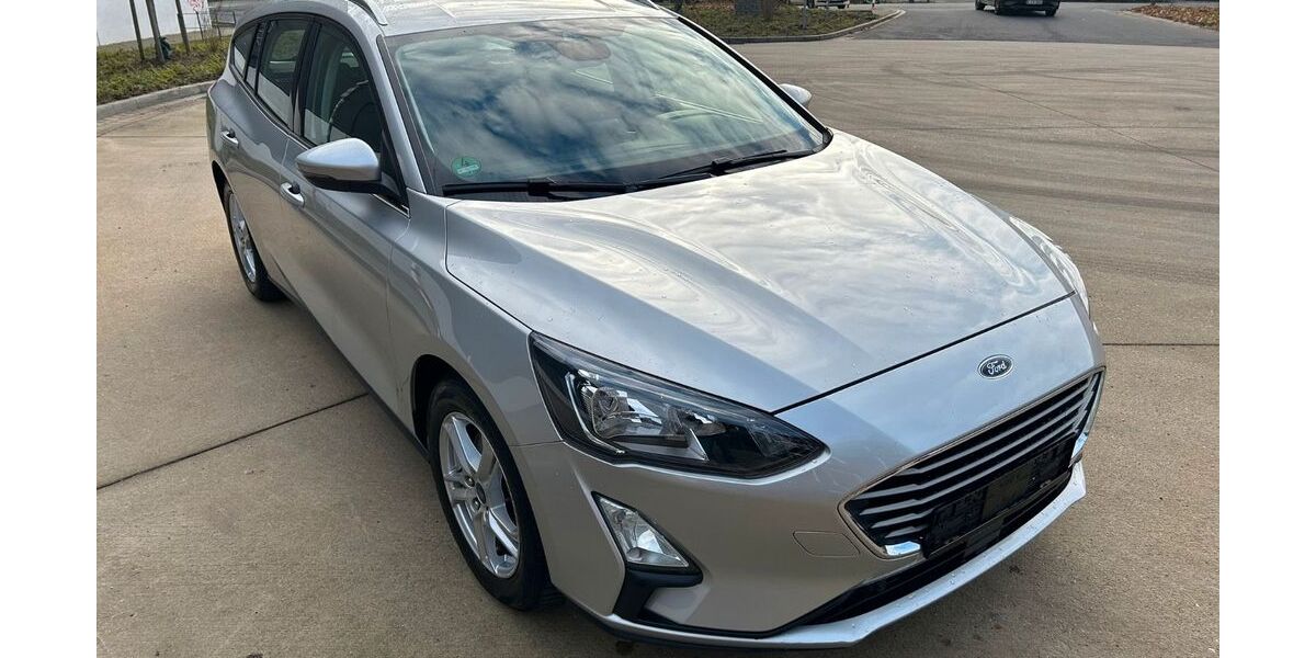 Ford Focus 74.767 km 13.490 &euro; Köln 50829