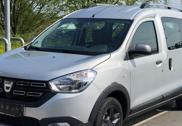 Dacia Dokker 54.000 km 13.750 &euro; Solingen 42655