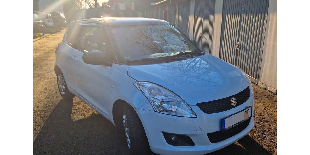 Suzuki Swift 170.000 km 3.900 &euro; Köln 50858