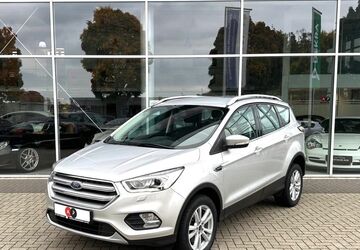 Ford Kuga 103.481 km 16.390 &euro; Haan 42781