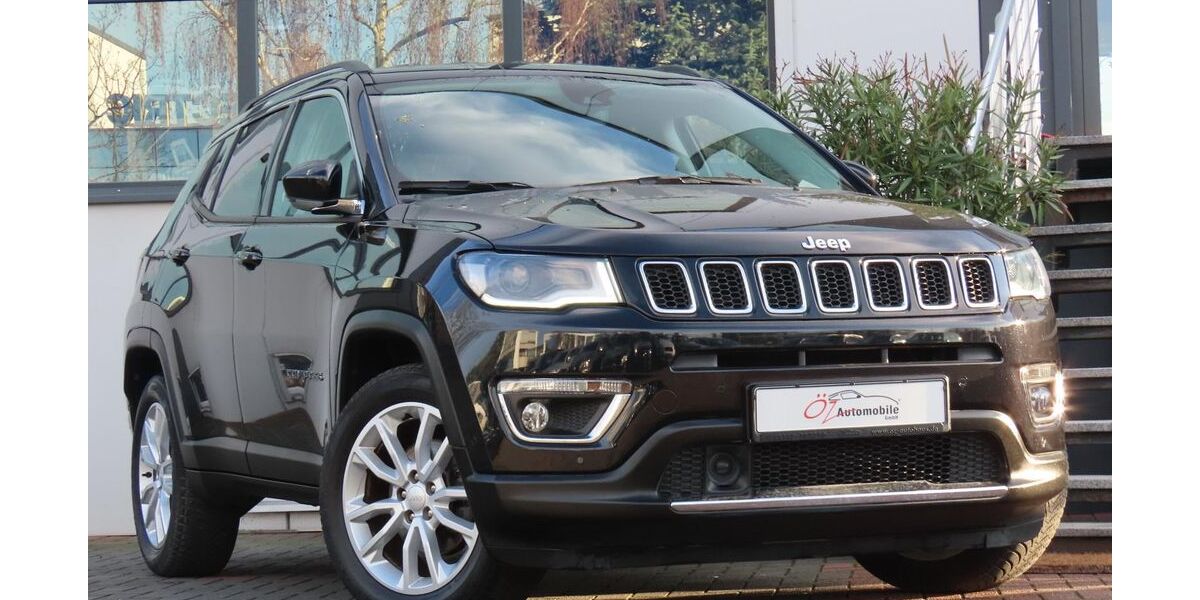 Jeep Compass 29.430 km 17.900 &euro; Neuss 41469