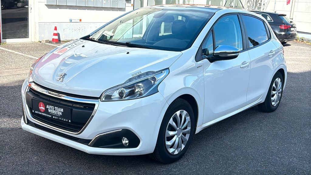 Peugeot 208 112.830 km 7.490 &euro; Düsseldorf 40591