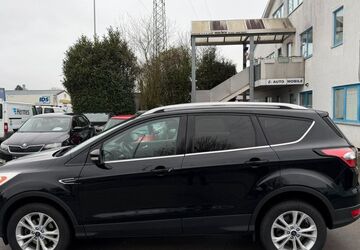 Ford Kuga 157.021 km 7.900 &euro; Hilden 40721