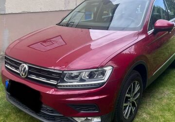 VW Tiguan 160.600 km 17.600 &euro; Heiligenhaus 42579