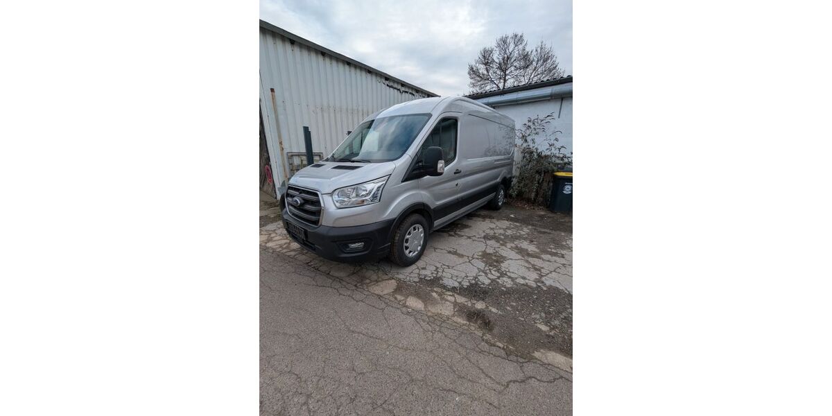 Ford Transit 78.600 km 22.799 &euro; Düsseldorf 40549