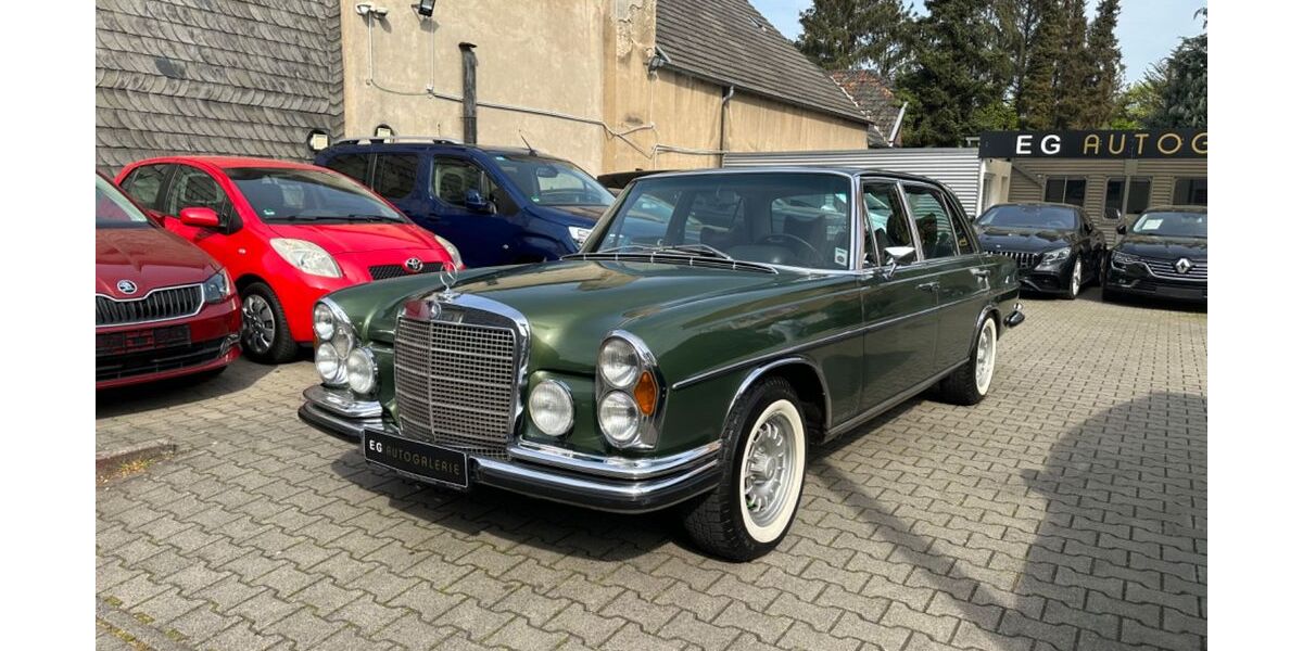 Mercedes-Benz 300 133.000 km 64.850 &euro; Köln 51109