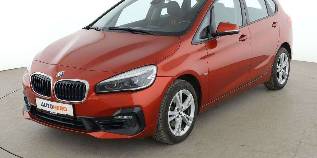BMW 220 82.795 km 17.410 &euro; Köln 50739
