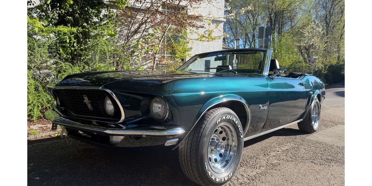 Ford Mustang 36.000 km 49.900 &euro; Solingen 42699