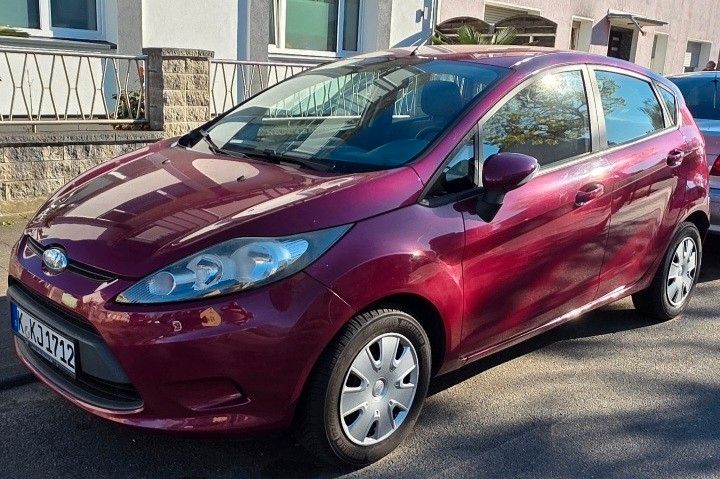 Ford Fiesta 147.600 km 2.900 &euro; Köln 50769