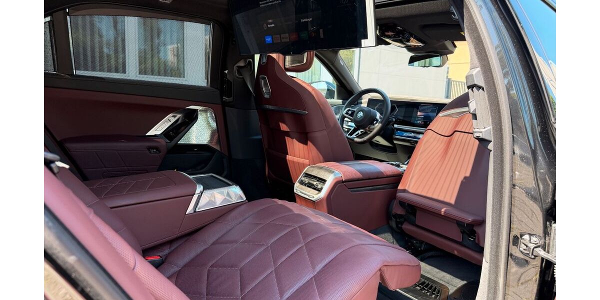 BMW 740 79.158 km 94.850 &euro; Köln 50739