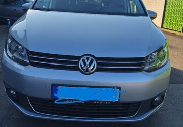 VW Touran 195.000 km 8.300 &euro; Köln 50997