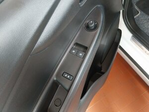 Opel Karl Rocks SHZ LHZ Temp. PDC 42.525 km 9.990 &euro; HAAN 42781