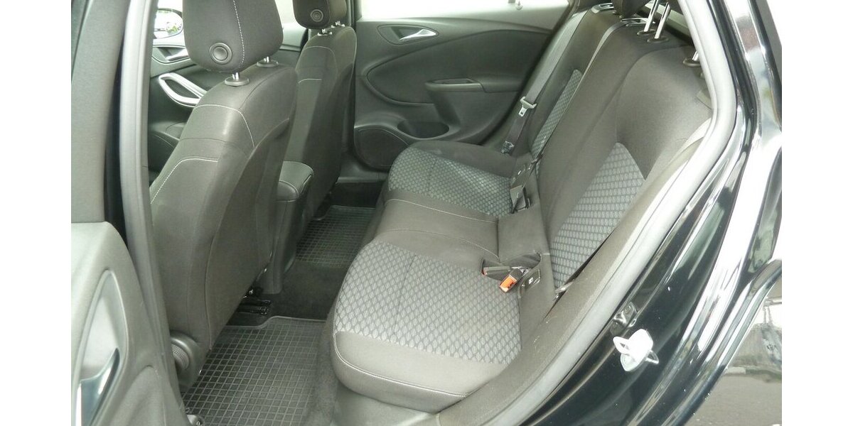 Opel Astra 1.5 D Edition Klima Navigation Lackschäden 148.000 km 6.900 &euro; Ratingen 40885