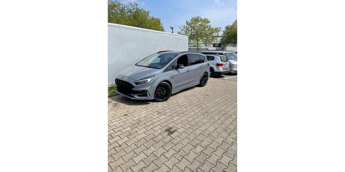 Ford S-Max 95.000 km 29.500 &euro; Köln 51063