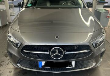 Mercedes-Benz A 180 65.000 km 23.000 &euro; Köln 50823