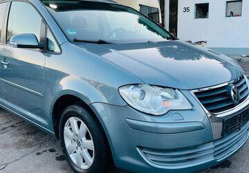 VW Touran 210.740 km 3.900 &euro; Wuppertal 42279