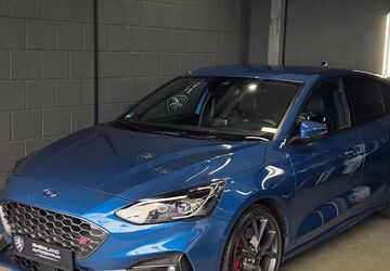 Ford Focus 127.000 km 18.790 &euro; Remscheid 42899