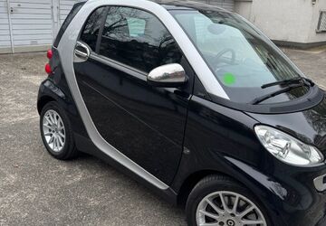 Smart ForTwo 99.000 km 4.990 &euro; Köln 50935