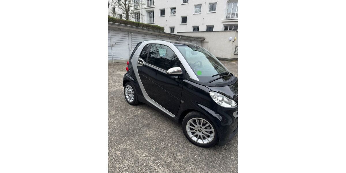 Smart ForTwo 99.000 km 4.990 &euro; Köln 50935