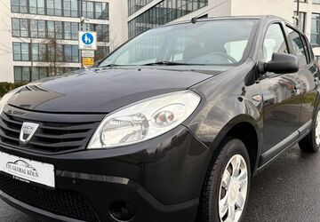 Dacia Sandero 180.000 km 1.600 &euro; Köln (Ostheim) 51107