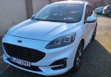 Ford Kuga 92.000 km 21.800 &euro; Köln 50765