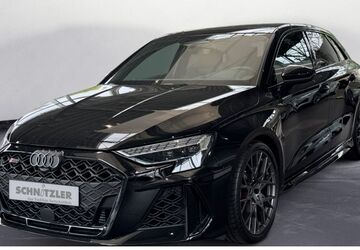 Audi RS3 4.000 km 67.980 &euro; Hilden 40721