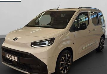 Toyota Proace City (Verso) 12.250 km 27.950 &euro; Leverkusen 51381